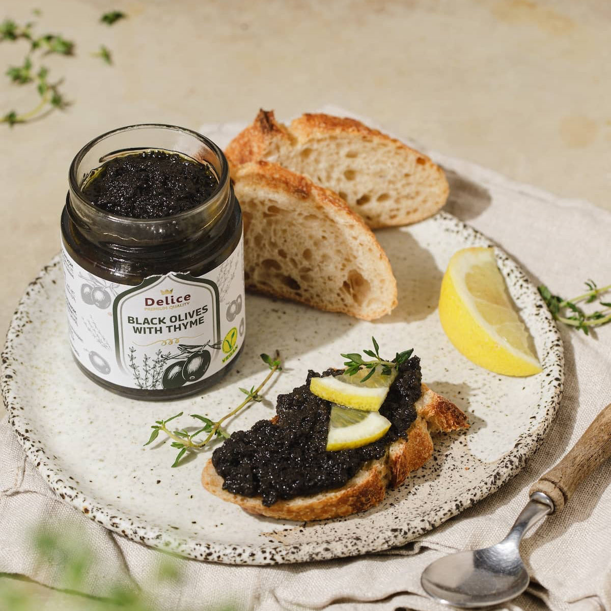Black Olives Spread With Thyme